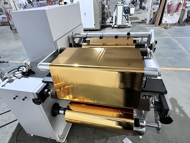 冷烫膜leyu·乐鱼(中国)体育官方网站 冷烫膜leyu·乐鱼(中国)体育官方网站